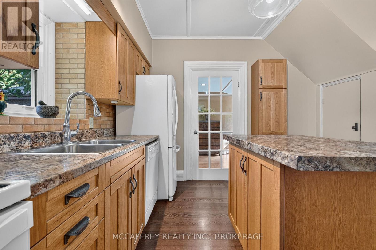 2 Briggs Street Property Photo 17