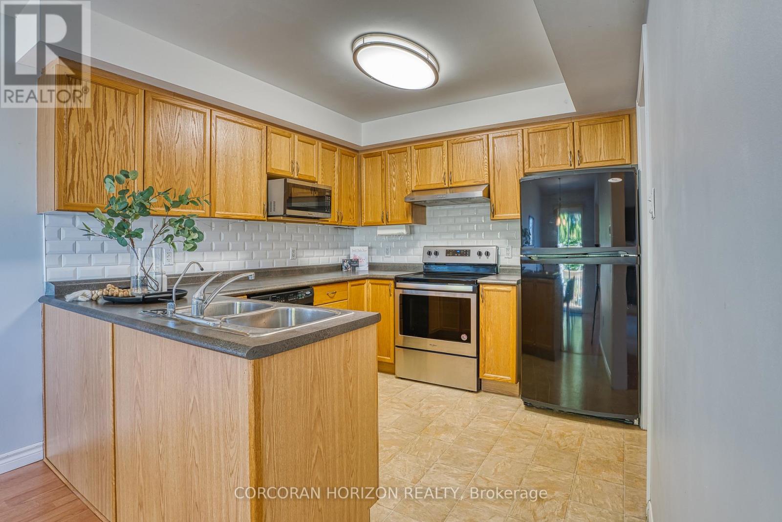 35 Lady Court Property Photo 7