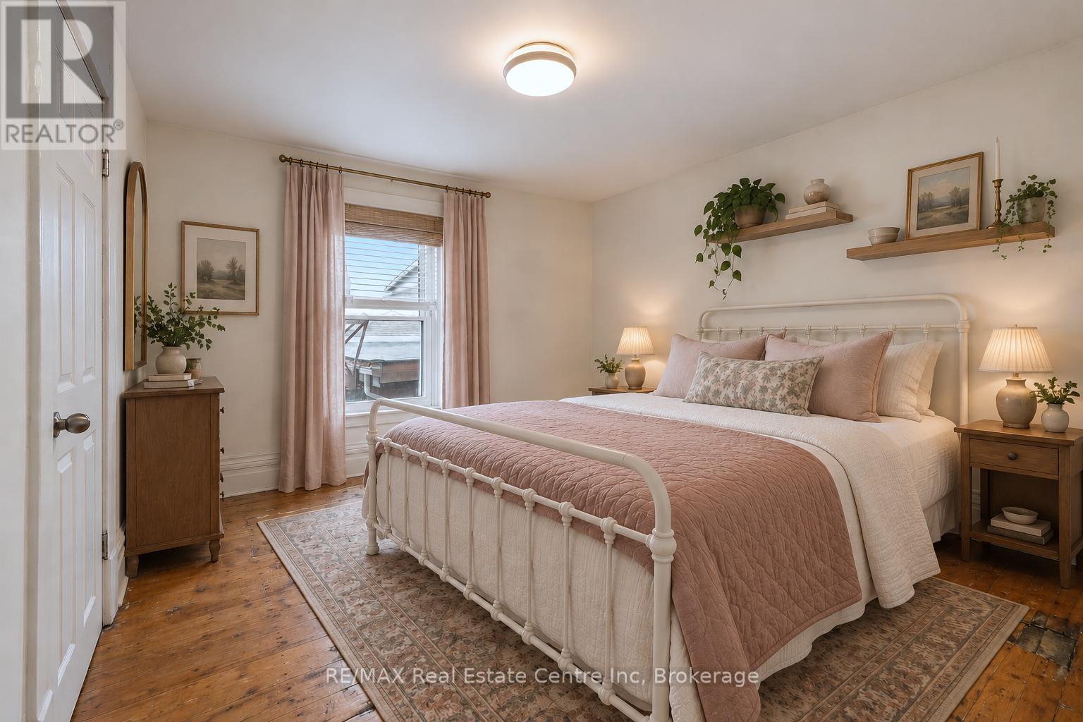 11 Neeve Street Property Photo 13