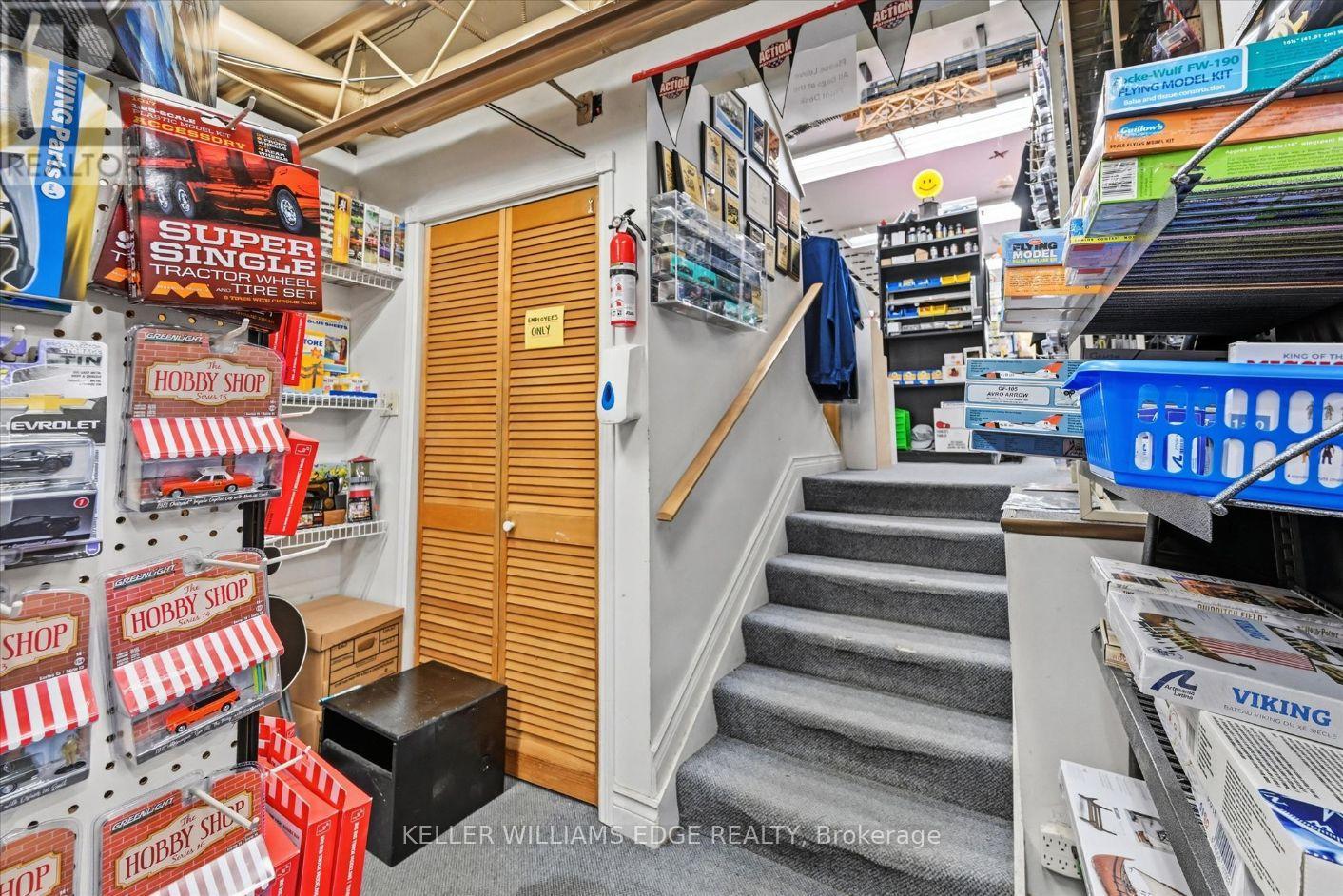 72 King Street E Property Photo 12