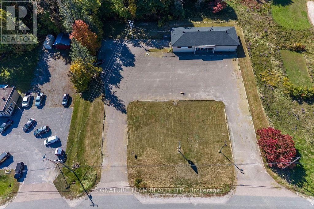 8647 60 Highway Property Photo 14
