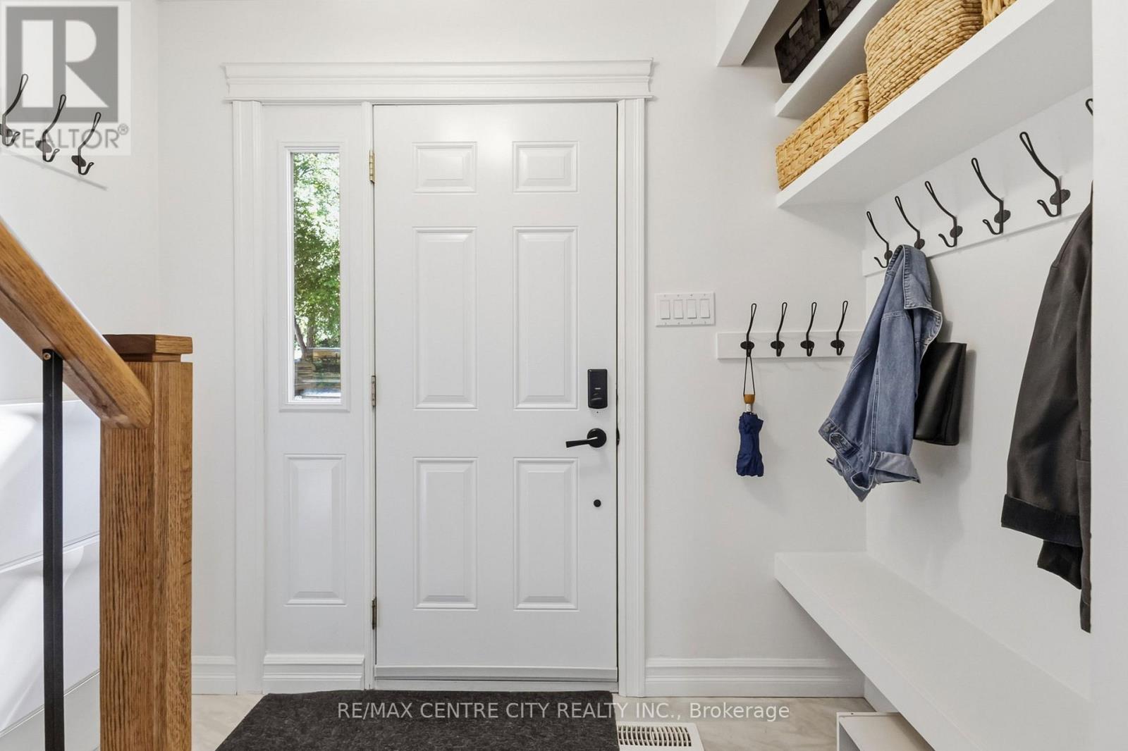 419 Briarhill Avenue Property Photo 4