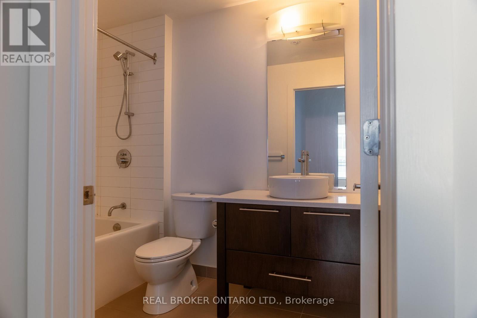 417 - 101 Richmond Road Property Photo 17