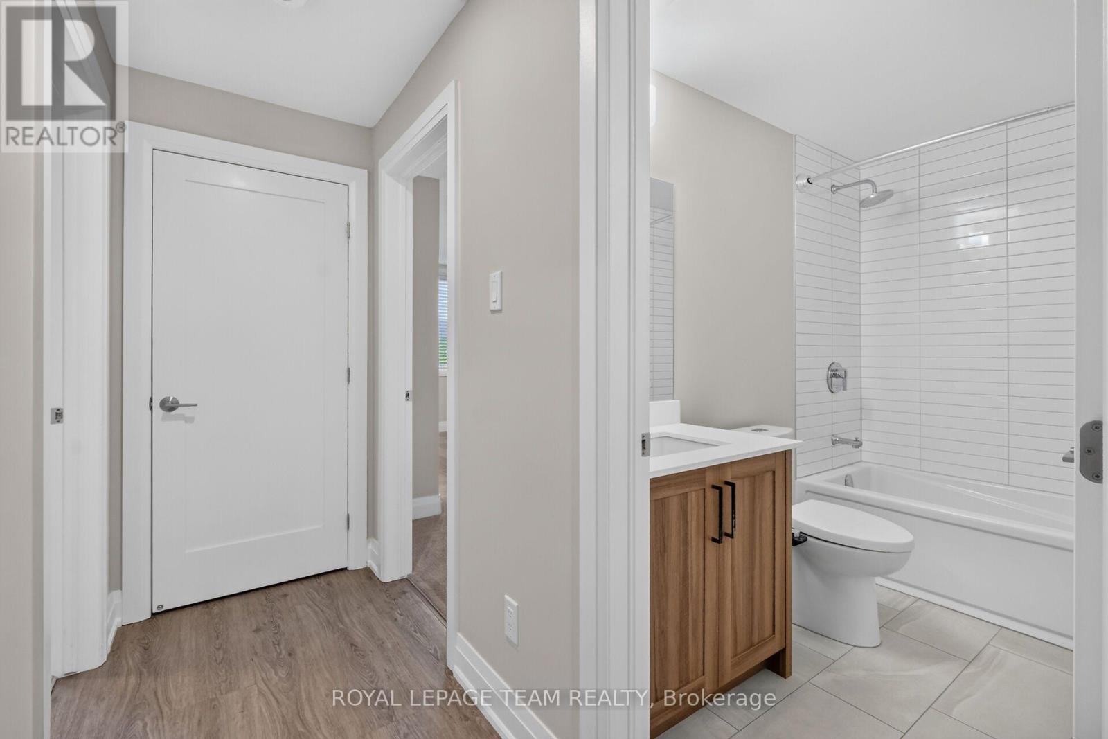 3 - 336 Tweedsmuir Avenue Property Photo 31