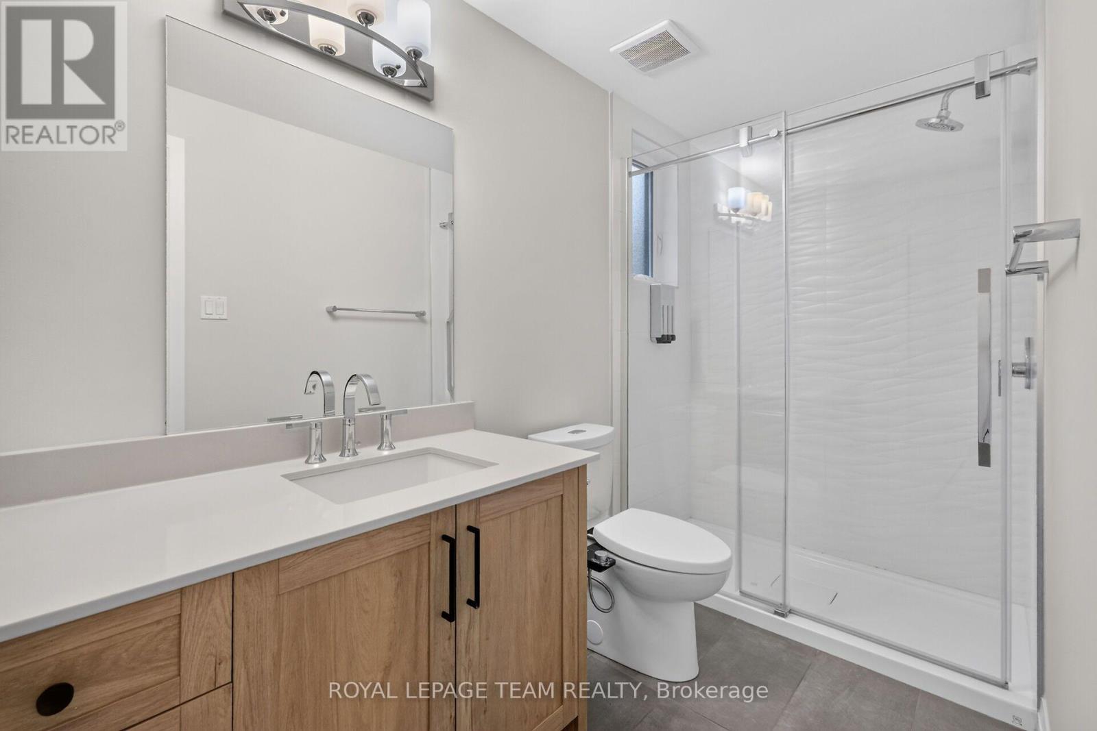 3 - 336 Tweedsmuir Avenue Property Photo 41