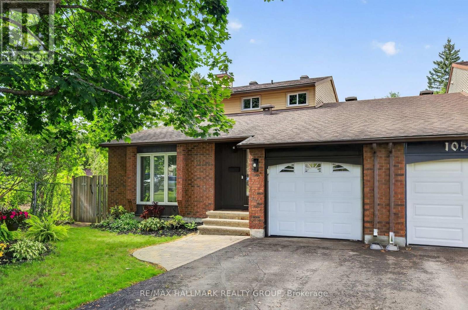 1055 Avignon Court Property Photo 2