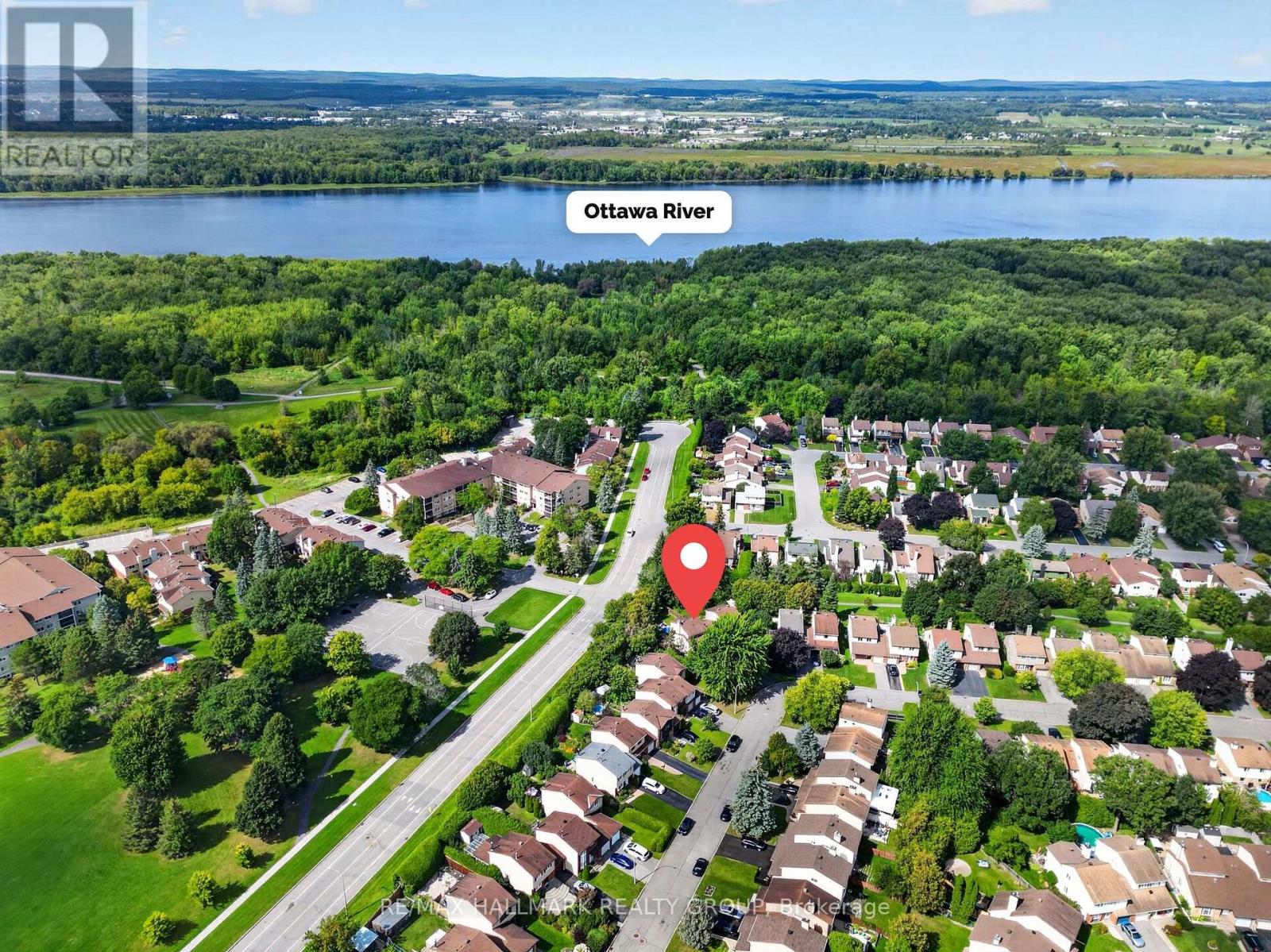 1055 Avignon Court Property Photo 4