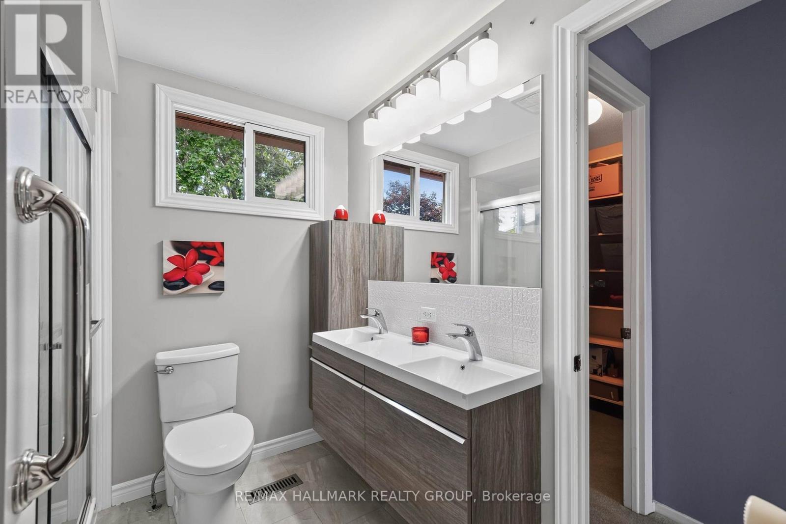1055 Avignon Court Property Photo 22