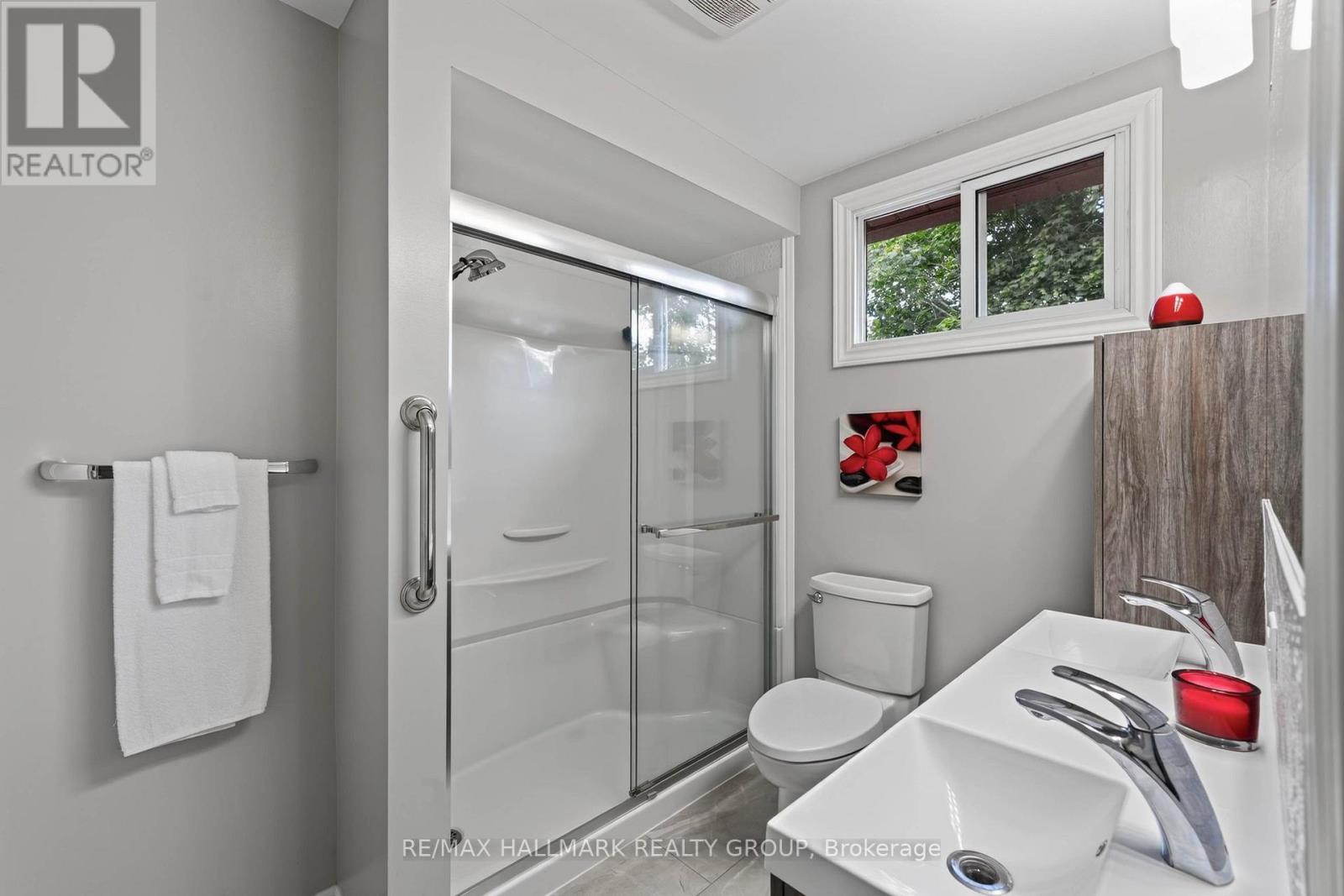 1055 Avignon Court Property Photo 23