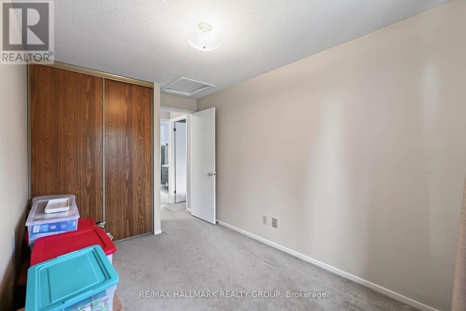 1055 Avignon Court Property Photo 27