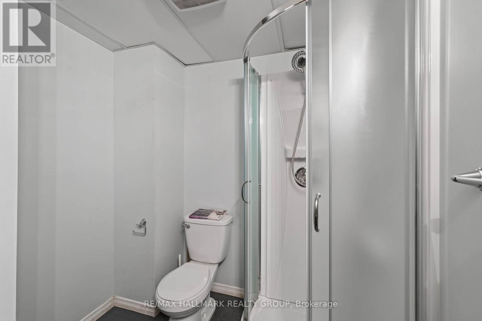 1055 Avignon Court Property Photo 33