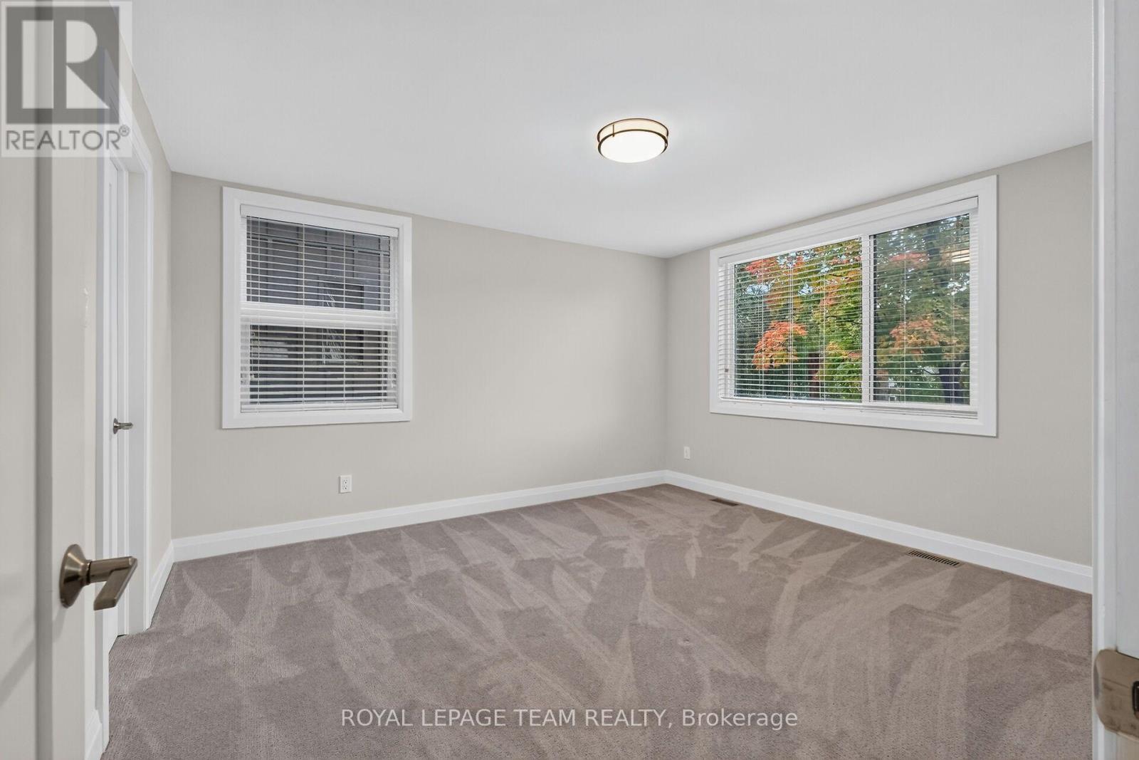 2 - 336 Tweedsmuir Avenue Property Photo 26