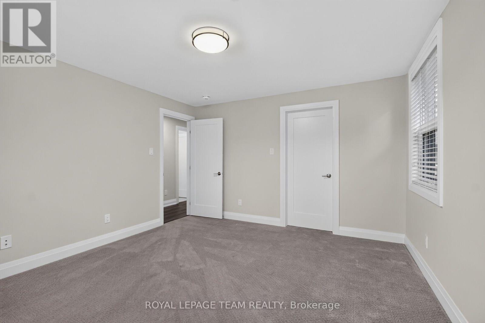 2 - 336 Tweedsmuir Avenue Property Photo 28