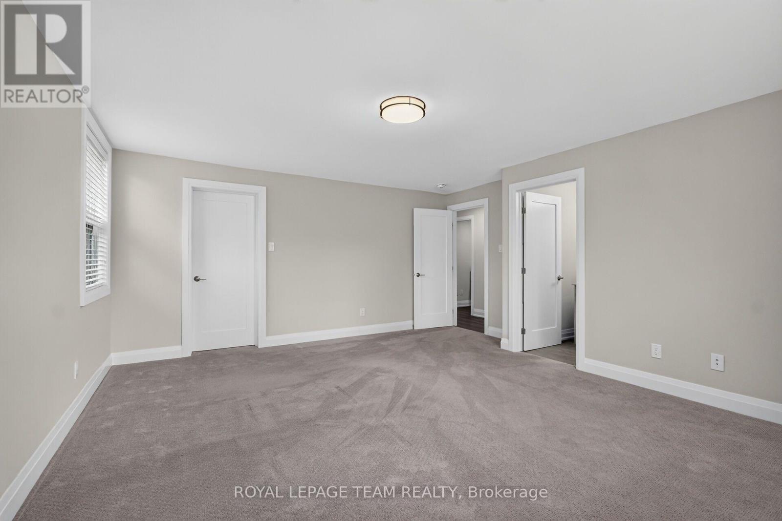 2 - 336 Tweedsmuir Avenue Property Photo 35