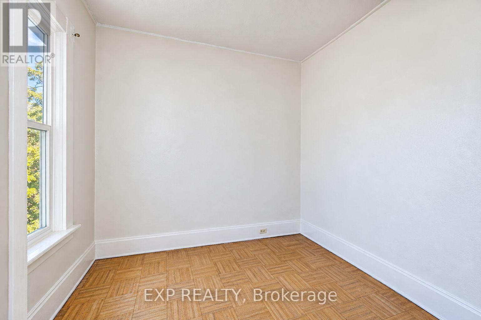 46 Maitland Street Property Photo 6