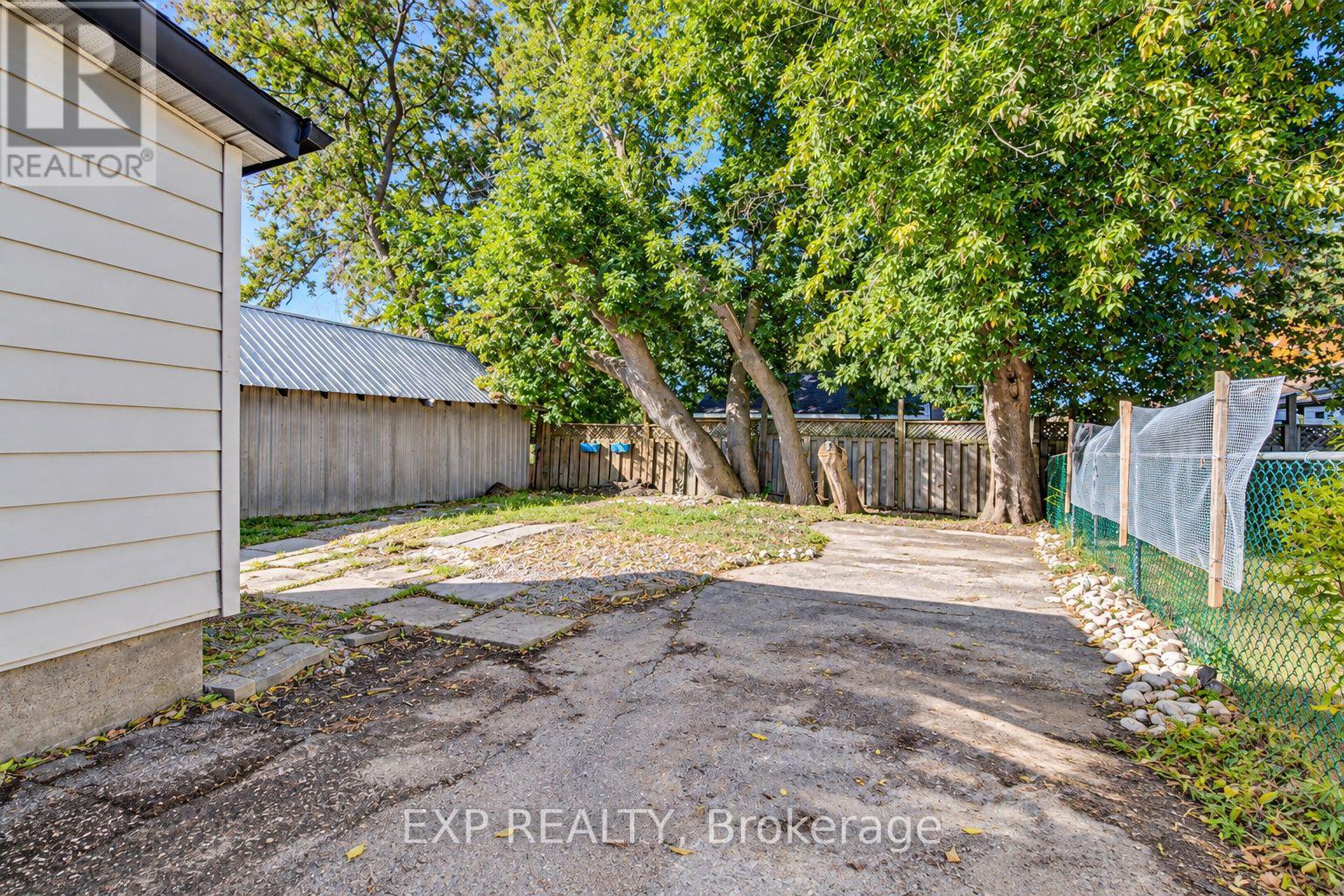 46 Maitland Street Property Photo 16