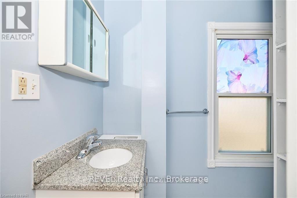 4744 Jepson Street Property Photo 13