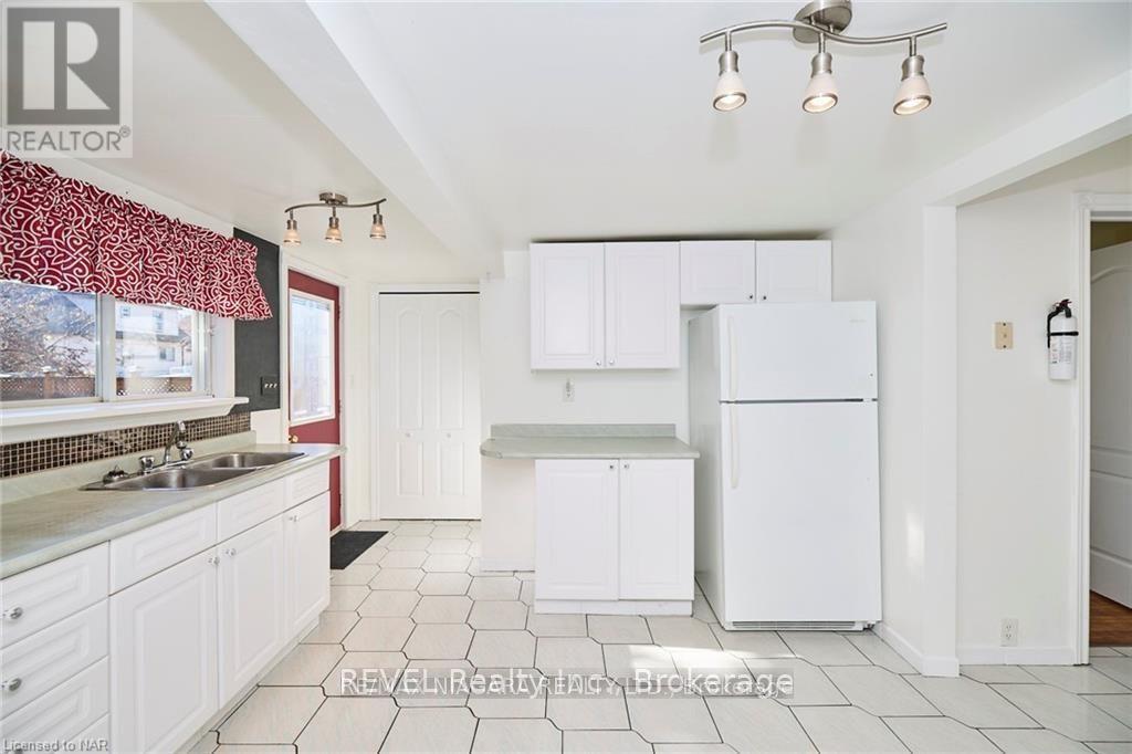 4744 Jepson Street Property Photo 20