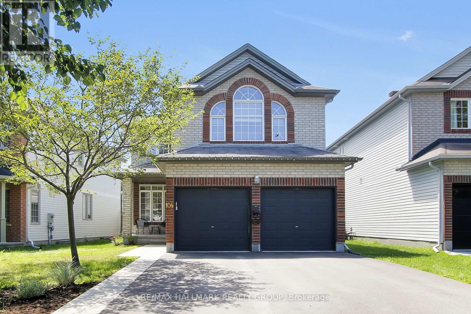104 STRATHCARRON CRESCENT Property Photo 1