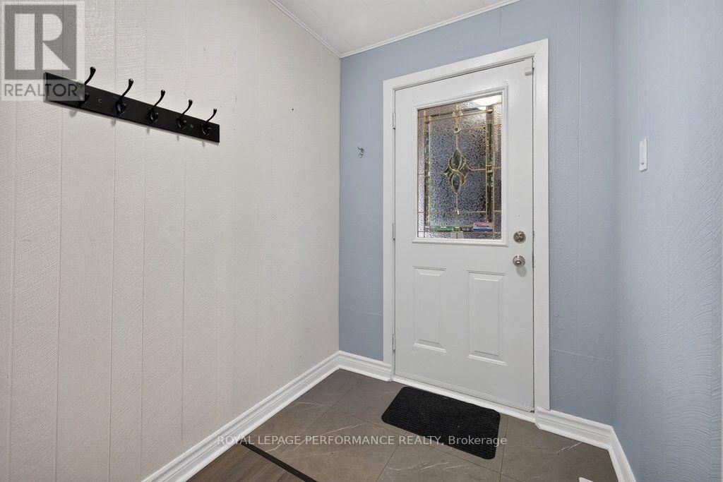 137 Genest Street Property Photo 6