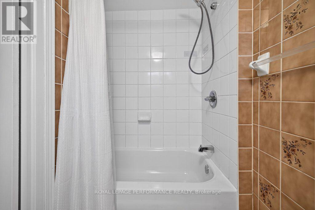 137 Genest Street Property Photo 24