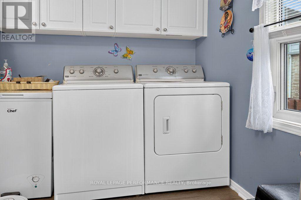 137 Genest Street Property Photo 33