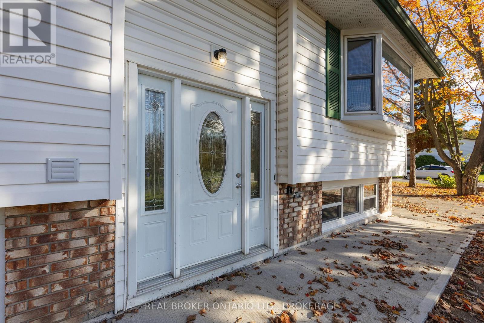 759 High Gate Park Drive Property Photo 4