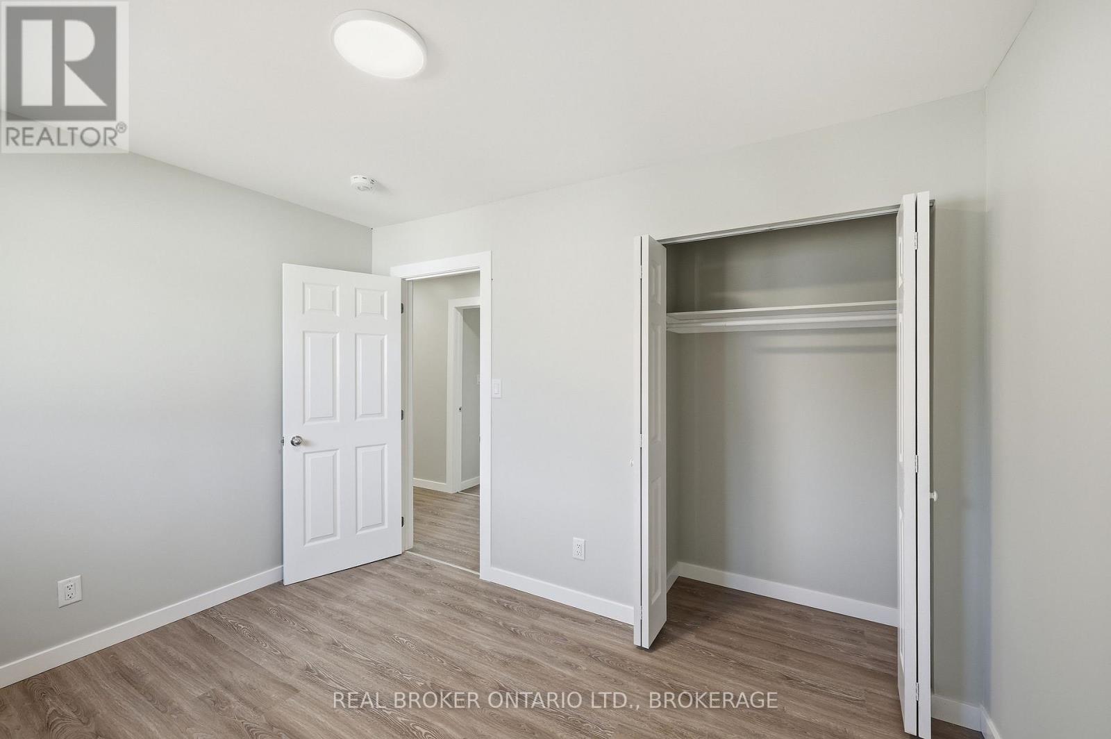 759 High Gate Park Drive Property Photo 20