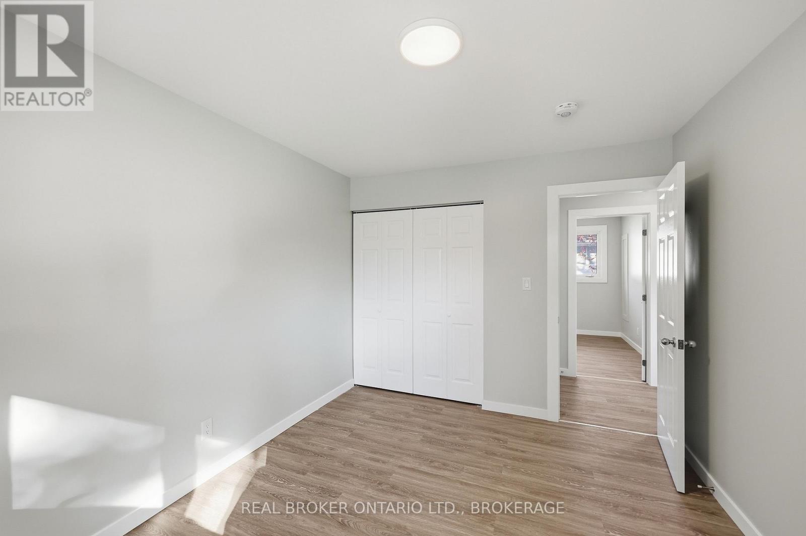 759 High Gate Park Drive Property Photo 22