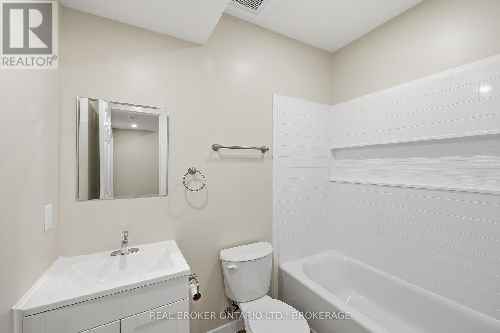 759 High Gate Park Drive Property Photo 40