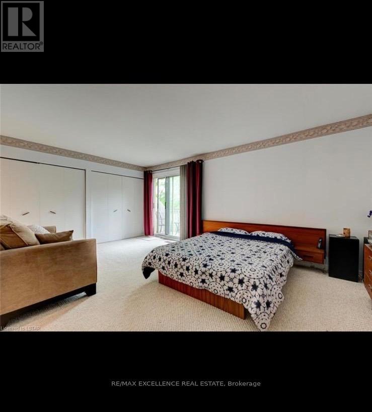 328 Wilkins Street Property Photo 5