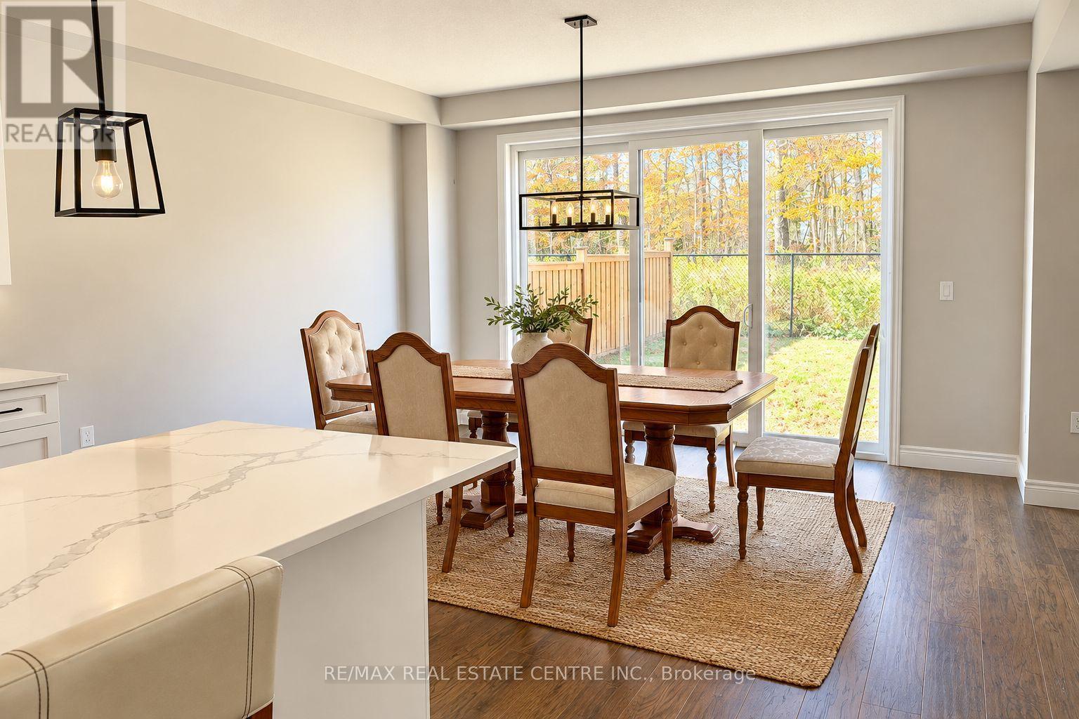 40 Tindall Crescent Property Photo 7