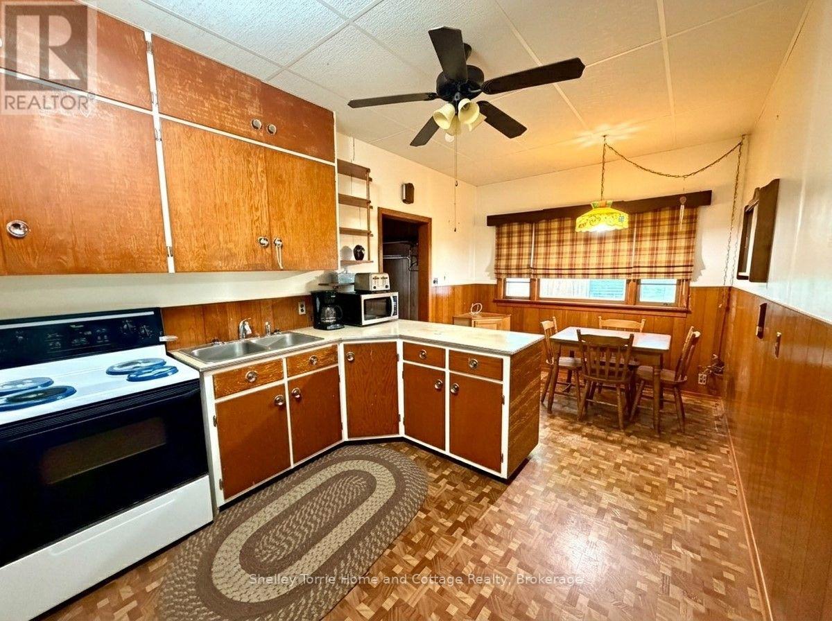613 Front Street Property Photo 10