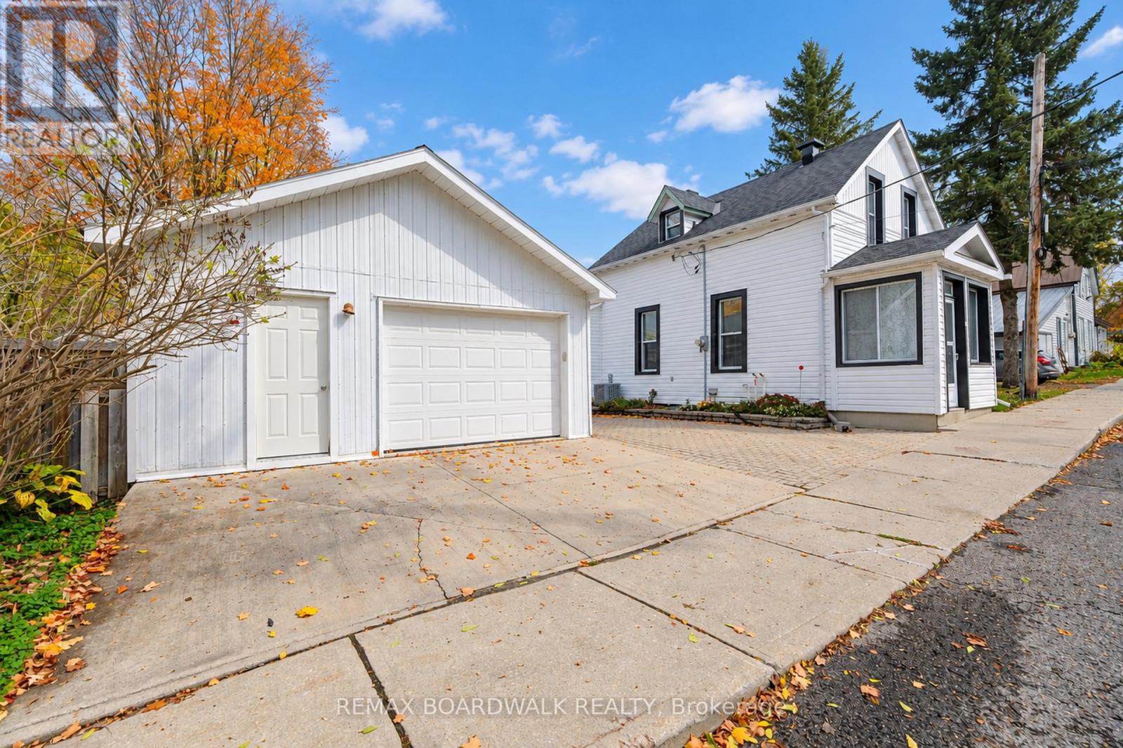 46 Cameron Street Property Photo 2
