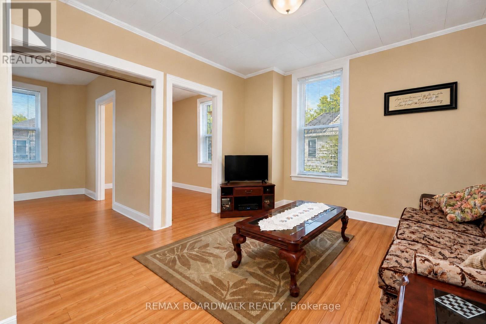 46 Cameron Street Property Photo 8