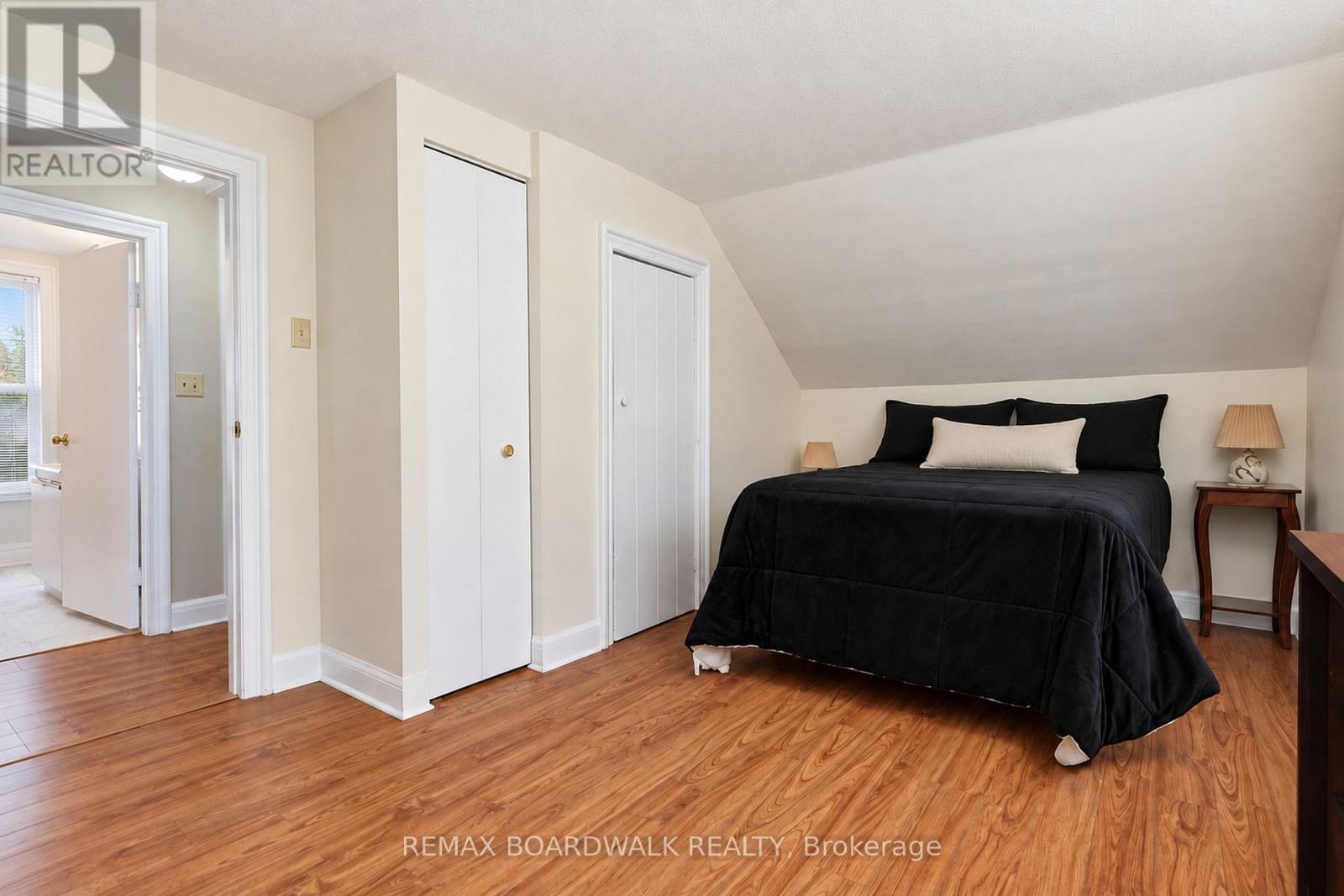 46 Cameron Street Property Photo 18