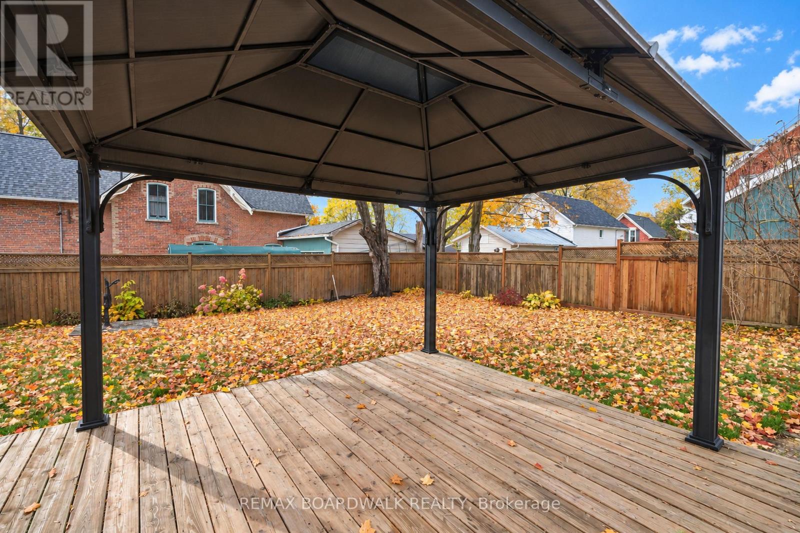 46 Cameron Street Property Photo 25