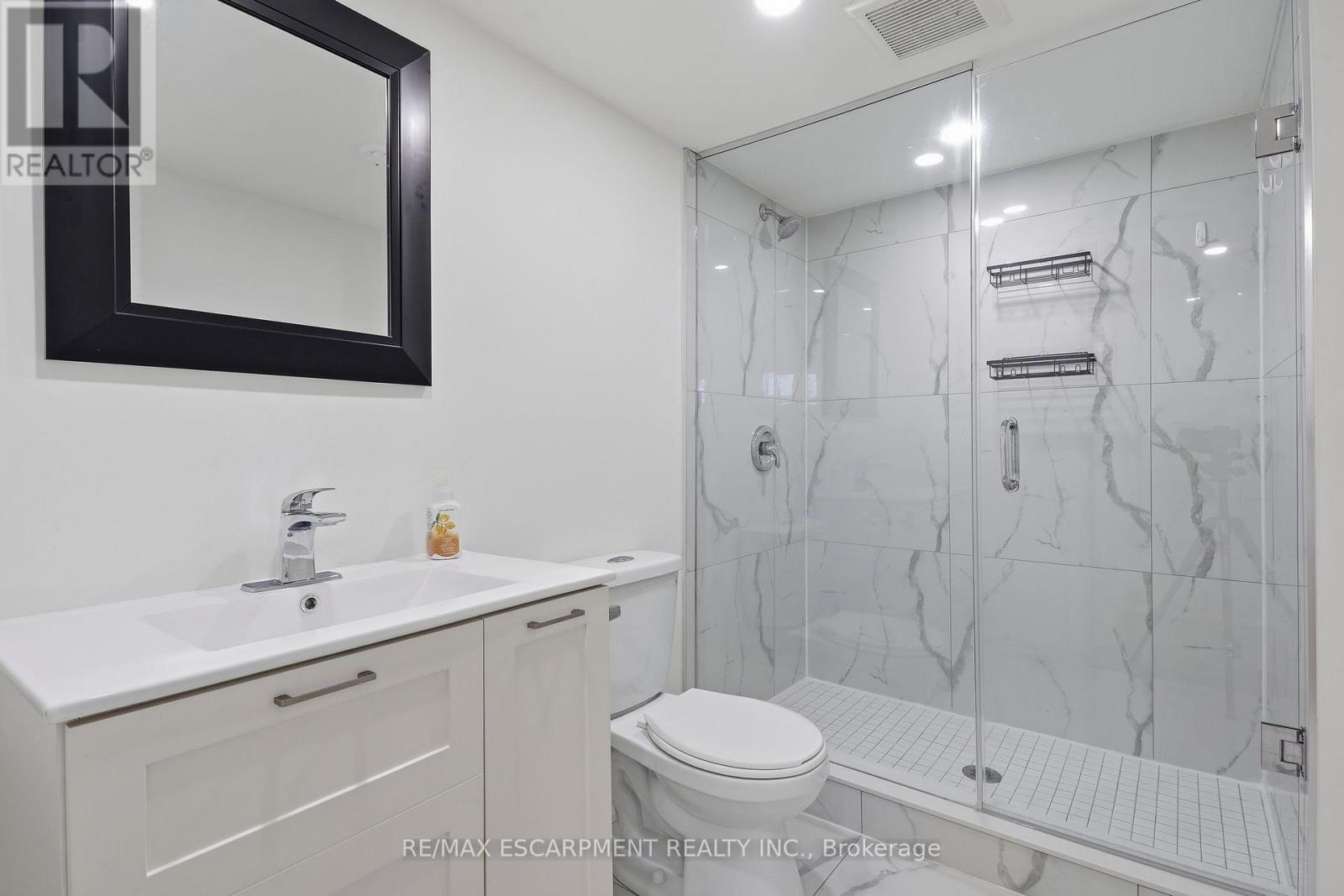 117 West 5th Street Property Photo 25
