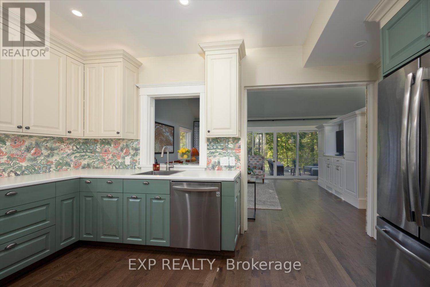 4105 Catherine Street Property Photo 7