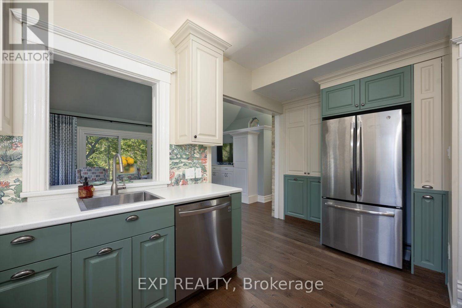 4105 Catherine Street Property Photo 8