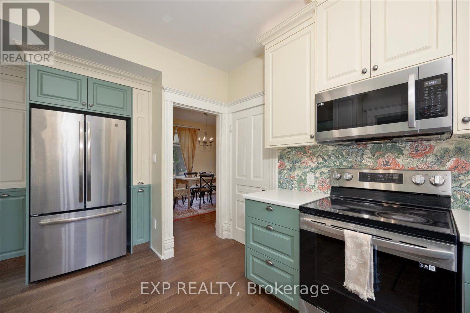 4105 Catherine Street Property Photo 9