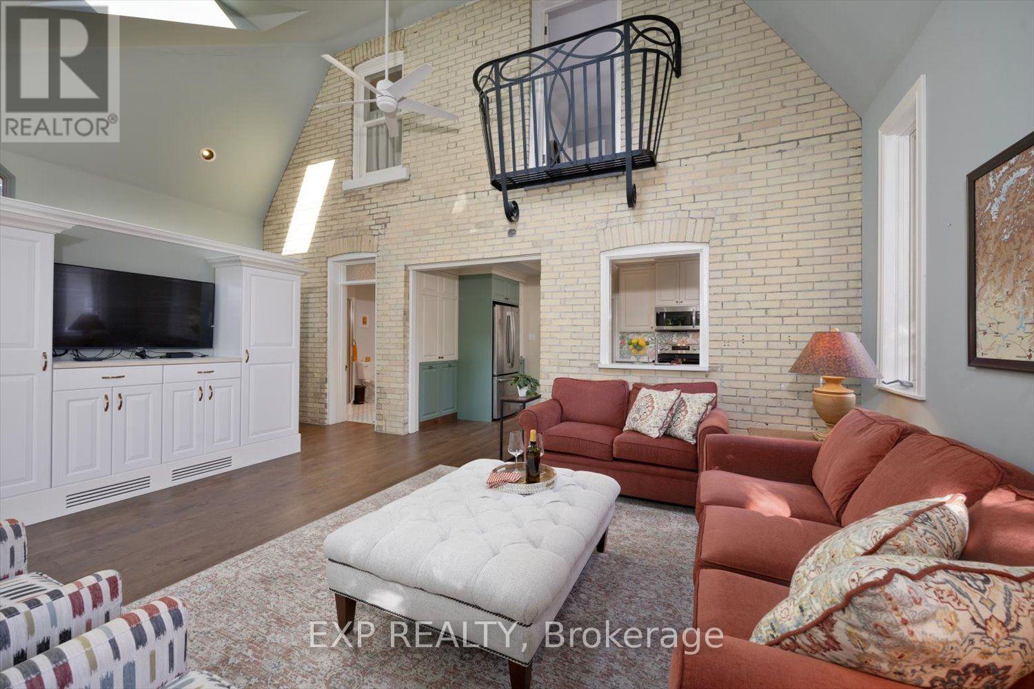 4105 Catherine Street Property Photo 16