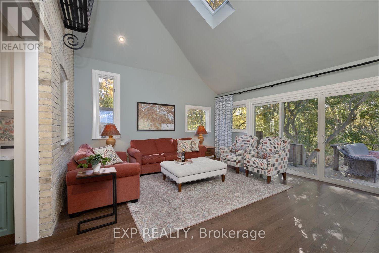 4105 Catherine Street Property Photo 17