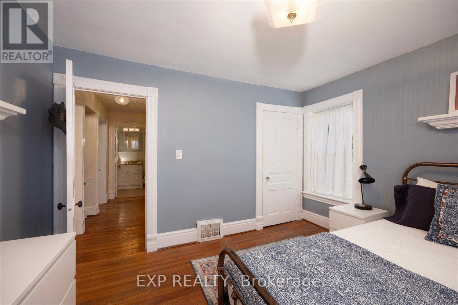 4105 Catherine Street Property Photo 25