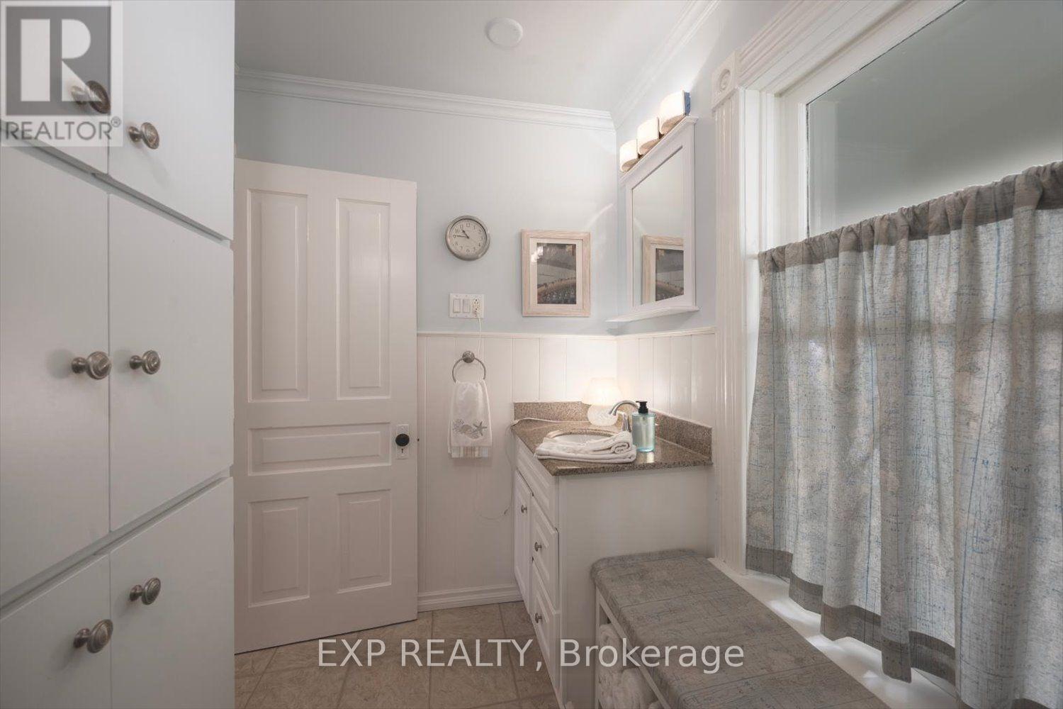 4105 Catherine Street Property Photo 29