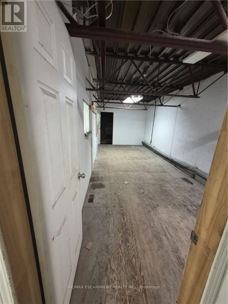 363 Grays Road Property Photo 3