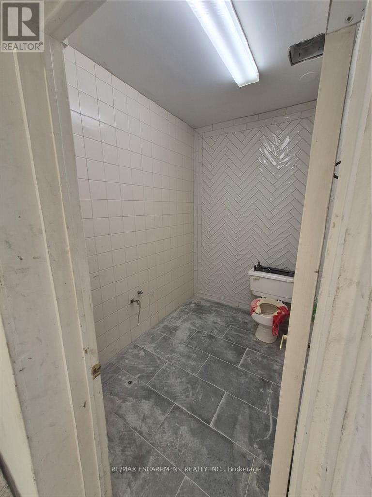363 Grays Road Property Photo 4