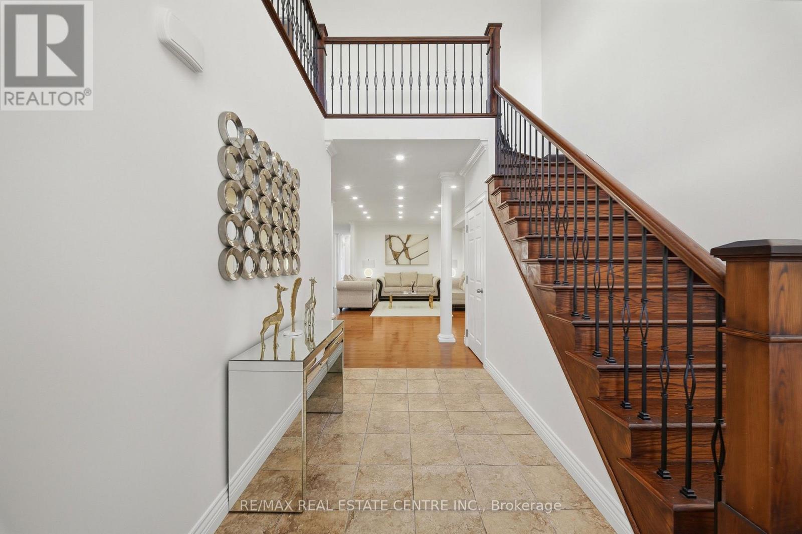 509 St Moritz Avenue Property Photo 8