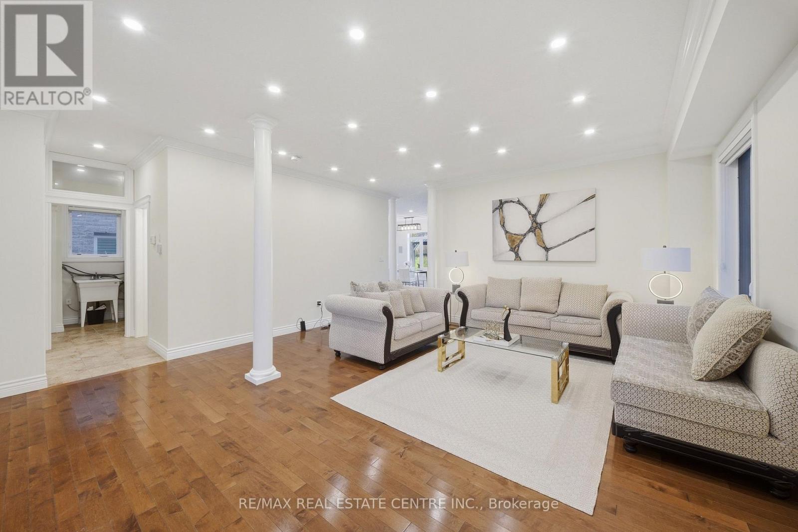 509 St Moritz Avenue Property Photo 15