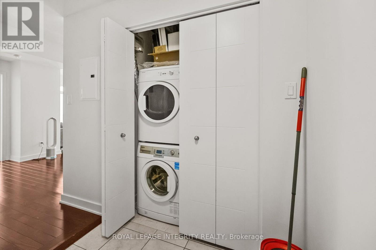 1004 - 179 Metcalfe Street Property Photo 19